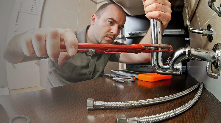 Local expert plumbing services in Riesel, TX